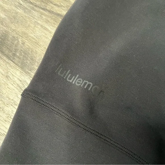 Lululemon Softstreme Sweatshirt - Black - Picture 3 of 3